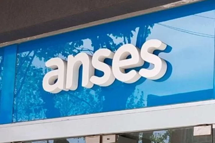 ANSES: jubilados y beneficiarios de Ingreso Familiar Emergencia que cobrarán este jueves 30