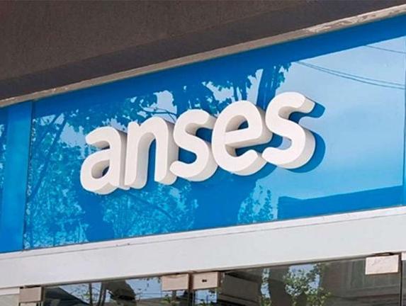 ANSES: jubilados y beneficiarios de Ingreso Familiar Emergencia que cobrarán este jueves 30