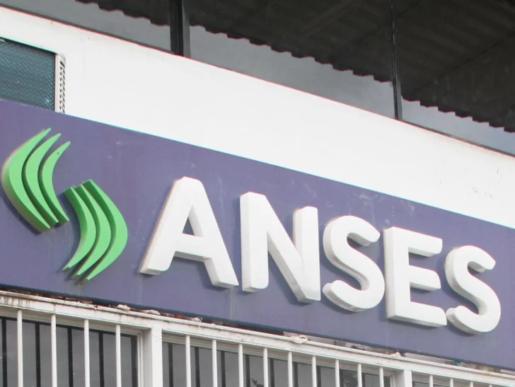 ANSES: día de pago en octubre a jubilados, AUH, AUE, PNC y otras asignaciones