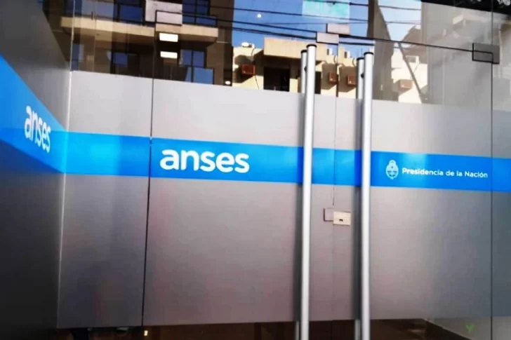 ¿Cobrás el IFE? Nuevo trámite para el bono de 10.000 pesos de Anses