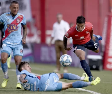 Independiente cayó ante Arsenal y se quedó sin chances en la zona campeonato