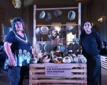 Artesanas sanjuaninas en la feria nacional del CCK