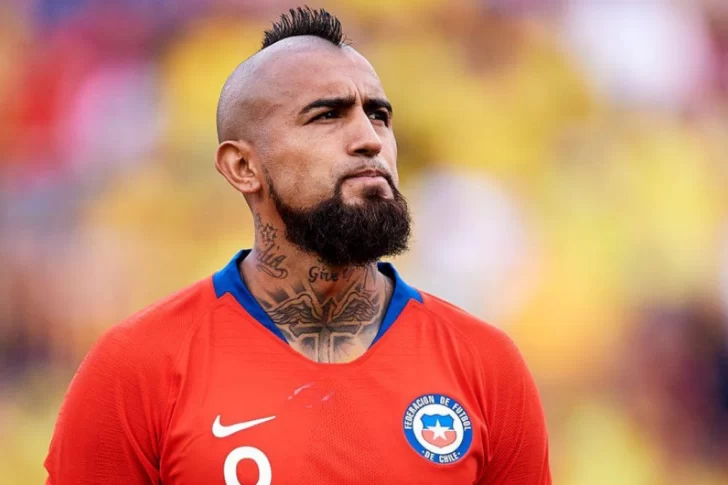 Arturo Vidal se revela contra el fútbol italiano y asegura que jugará igual para Chile