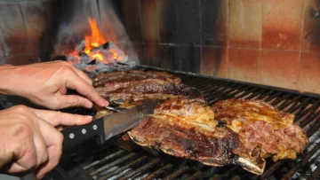 El santiagueño que fue de asado en asado y contagió a 300 personas