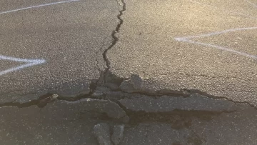 [FOTOS] La ola de calor funde el asfalto y deforma calles en EEUU y Canadá