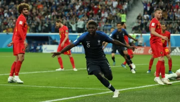 Umtiti, mejor jugador del partido: “Hicimos lo necesario para estar en la final”