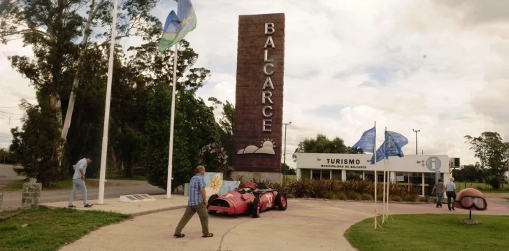 En Balcarce habrá “toque de queda” para que a las 16 se cierren los comercios