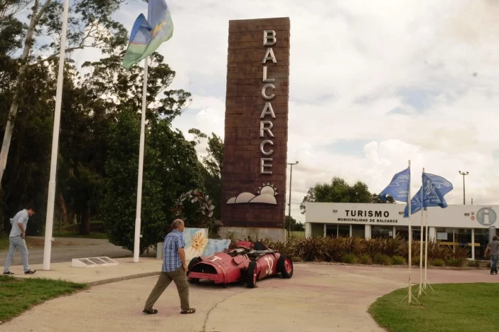 En Balcarce habrá “toque de queda” para que a las 16 se cierren los comercios