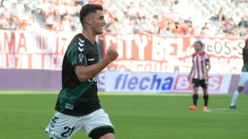 Banfield derrotó a Estudiantes en La Plata