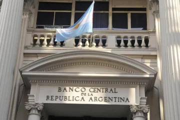 Los plazos fijos tendrán una tasa mínima garantizada para ahorristas minoristas