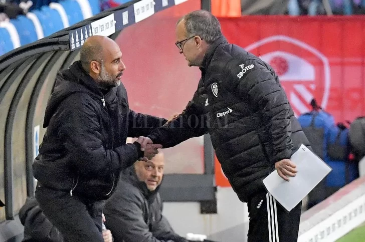 Empataron en un frenético partido el Leeds de Bielsa y el Manchester City de Guardiola