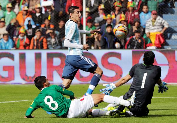 Argentina perdió ante Bolivia y está en repechaje