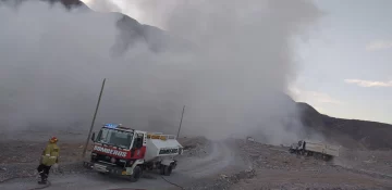 Varias dotaciones de Bomberos debieron sofocar un incendio en un basural