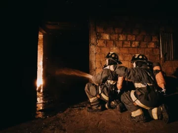 Dos incendios en viviendas que provocaron la muerte de mascotas y pérdidas materiales