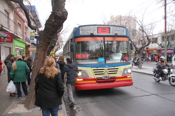 No hubo acuerdo y la UTA ratificó el paro de colectivos para este viernes