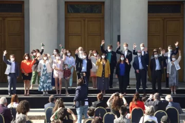 Boric anunció un gabinete con mayoría de mujeres y un promedio de edad bajo