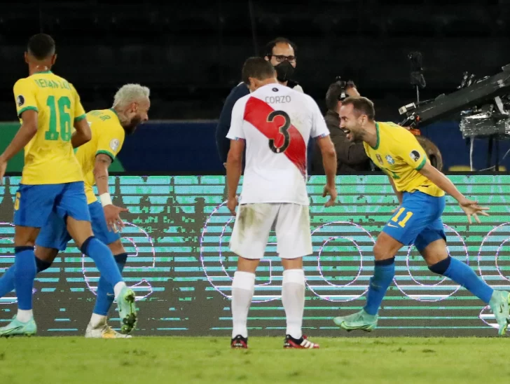 Con una goleada a Perú, Brasil reafirma que es el gran favorito a llevarse el festejo final
