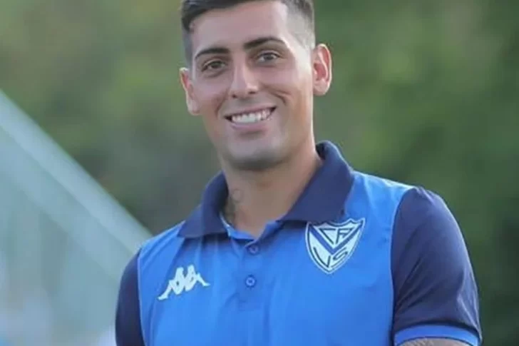 Un jugador de Vélez, denunciado por violencia de género y con restricción perimetral