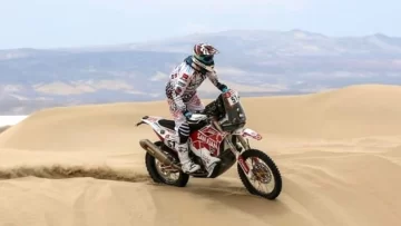 Ontiveros mejoró su performance y finalizó 48º en el tercer parcial; hay nuevo líder en motos