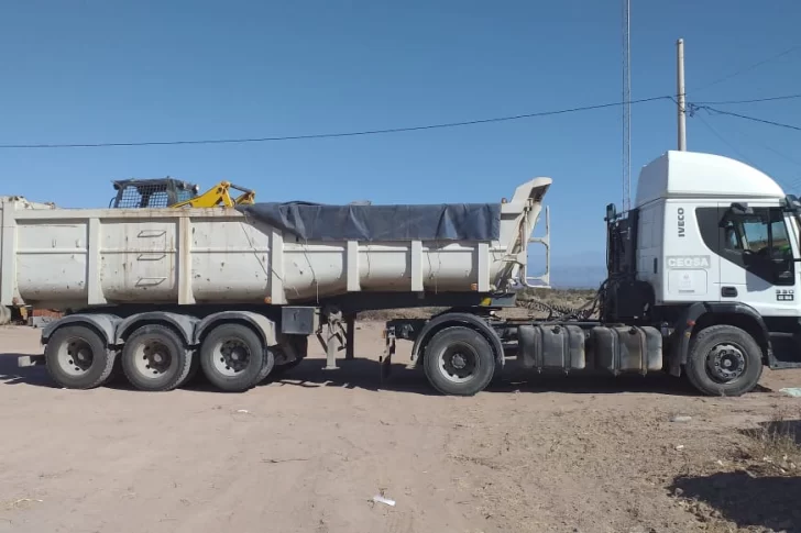 Mendocino quiso entrar a San Juan con 3 personas escondidas en distintas partes de un camión