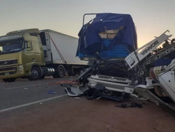 El camionero hospitalizado por el accidente en Bermejo está infectado de coronavirus