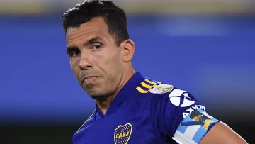 Tevez no se presentó a entrenar en Boca y peligra su presencia ante Sarmiento