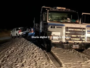 La odisea de ciclistas riojanos que venían a la Doble Chepes y los agarró un temporal de granizo