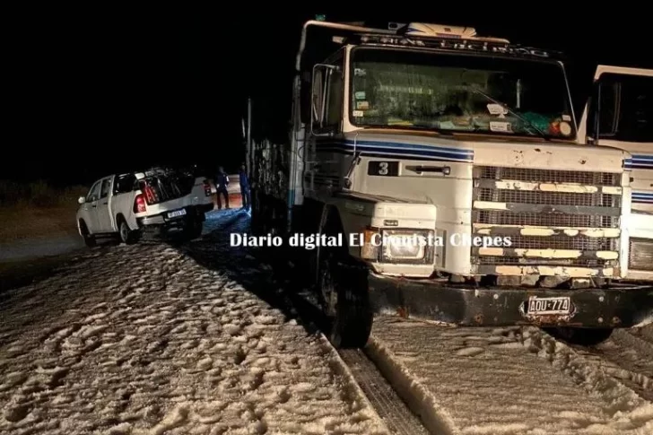 La odisea de ciclistas riojanos que venían a la Doble Chepes y los agarró un temporal de granizo