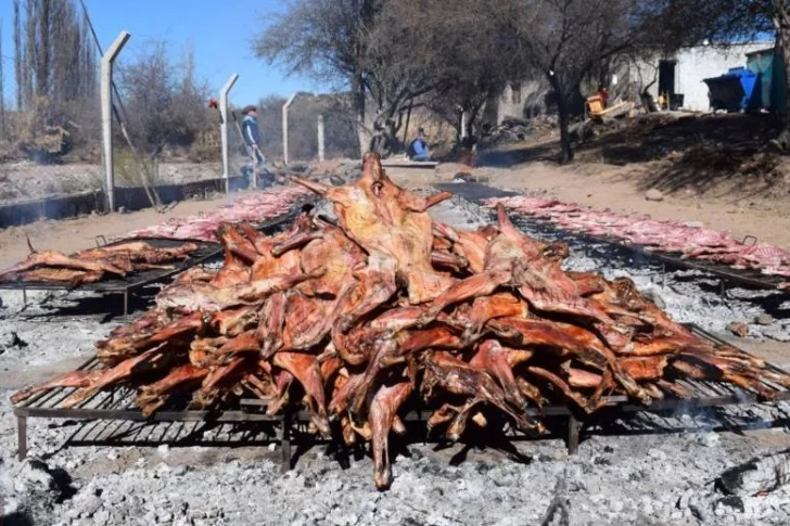 Música, artesanías y gastronomía regional en la Fiesta del Chivo