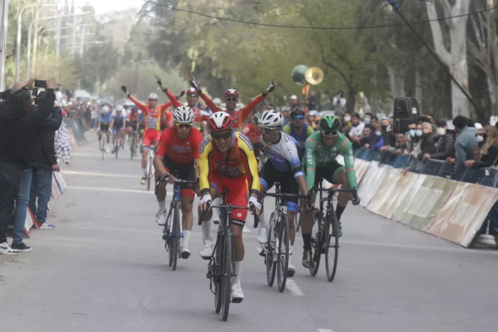 Navarrete, el ganador en el regreso del ciclismo  sanjuanino federado