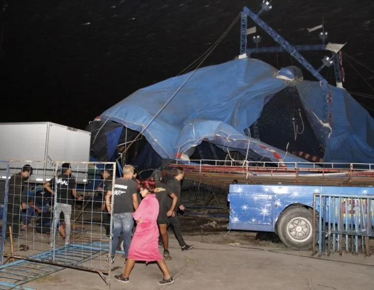 El circo castigado por el intenso viento del miércoles funcionará en el Mocoroa