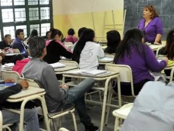 Indemnizan a maestra de escuela primaria por lesión en cuerdas vocales