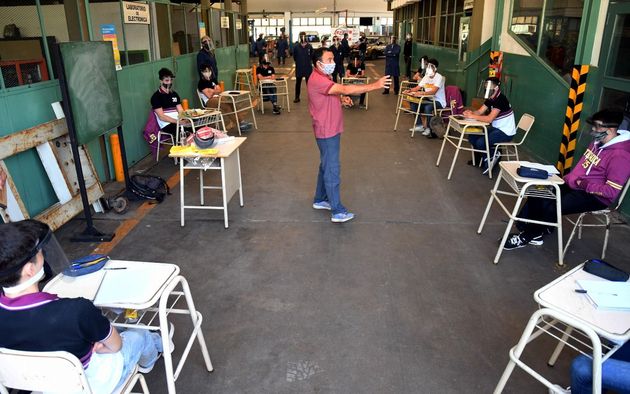 Vuelta a clases en CABA: asistieron 400 mil chicos y el presentismo fue del 89%