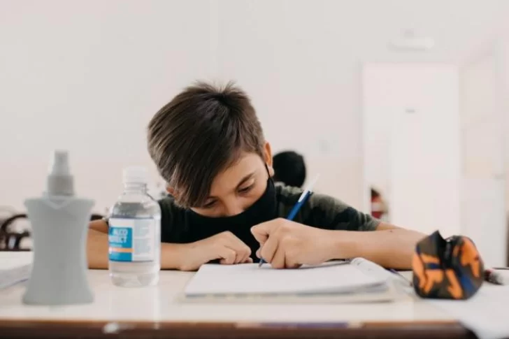 Un fallo judicial ordena que este lunes los alumnos vayan a clases en CABA