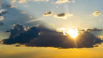 La máxima llegará a 26° y continúa el pronóstico de lluvias para todo el sábado