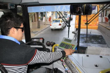 Cambia el recorrido de los colectivos por el cierre de la calle Mendoza en el microcentro