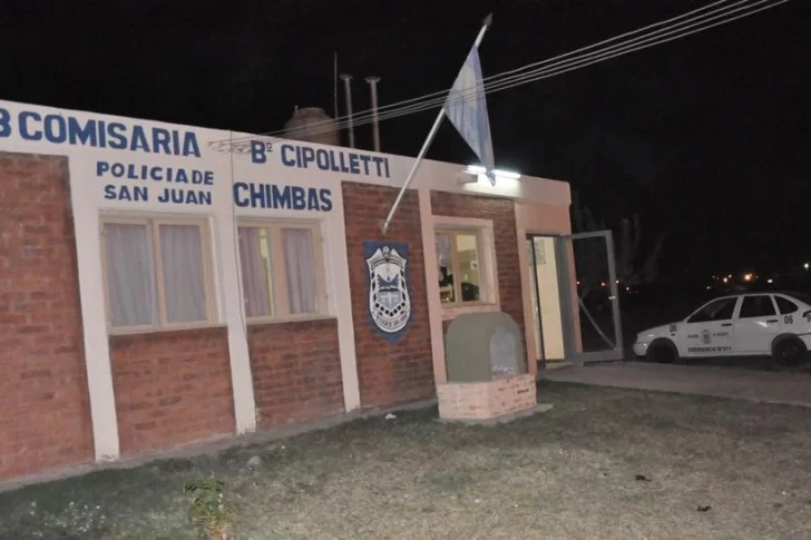 Le robó a un chico la mochila en el colectivo y fue atrapado por los pasajeros