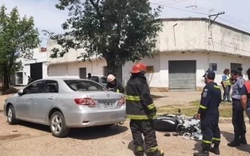 Chocó y mató a un motociclista: cuando intentó asistirlo descubrió que era su hijo