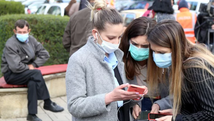 Doce de cada 100 infectados con coronavirus en Argentina tienen menos de 19 años