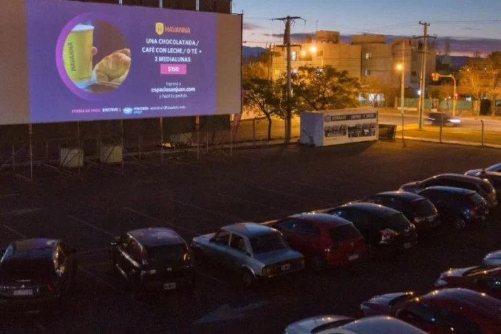 En 24 horas, se agotaron las entradas para el autocine