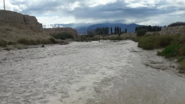 Hay crecientes y piden máxima precaución a la hora de circular por la provincia