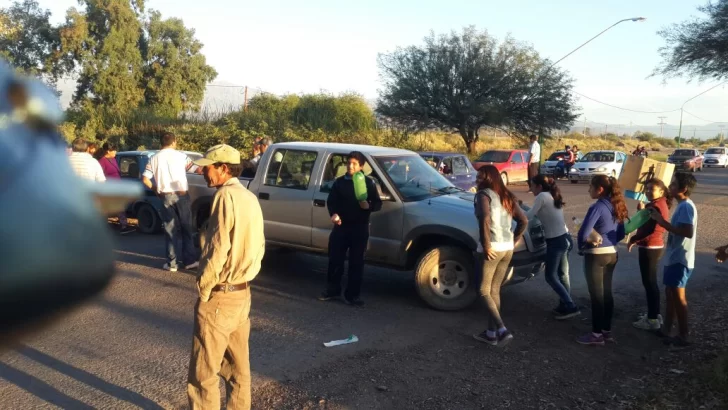 Cortaron una importante ruta de Jáchal para reclamar por el servicio de agua potable