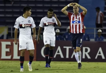 San Lorenzo perdió frente a Junior pero igual clasificó a octavos