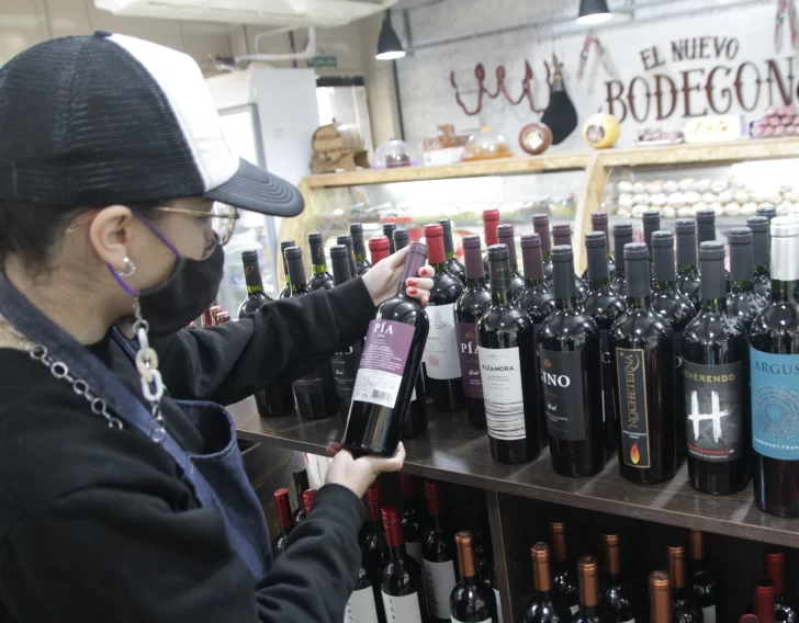 Por la inflación en dólares hay fuerte suba de insumos en el vino