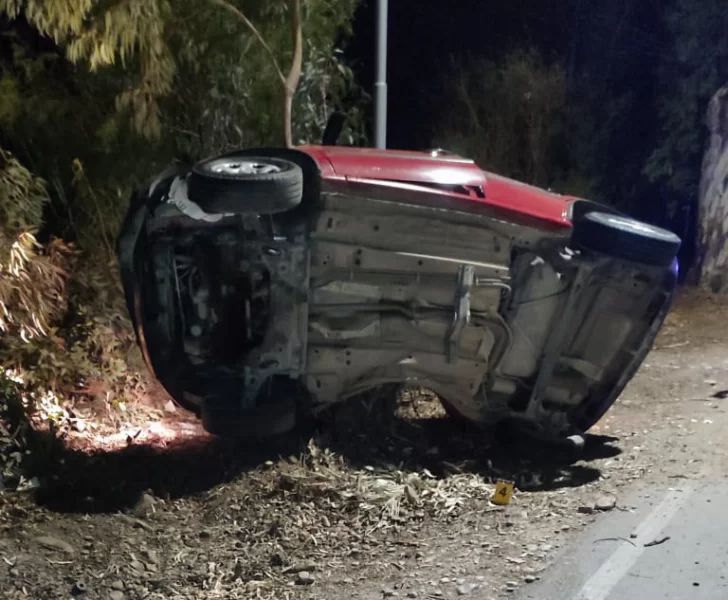 Solos, se accidentaron y murieron, no descartan que fuera a causa del alcohol