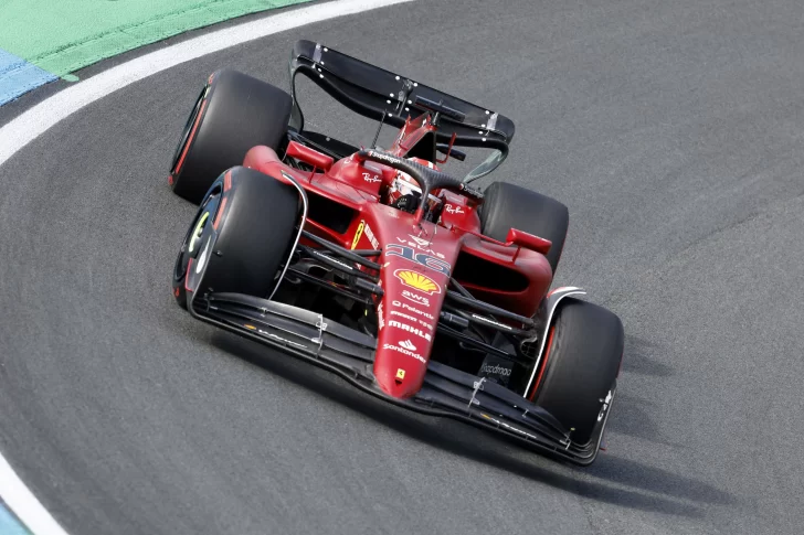 Dominio inicial de Ferrari en Zandvoort