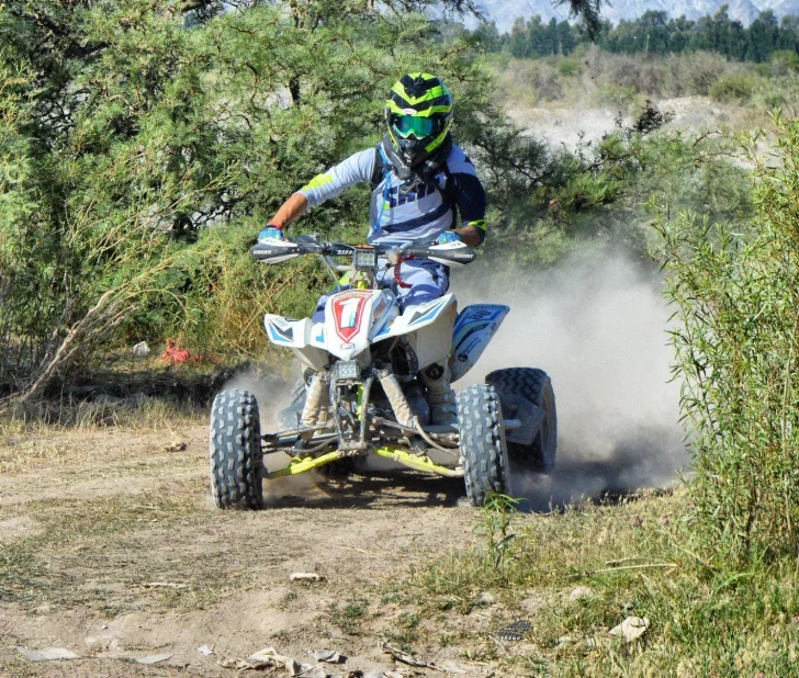 ACAT: el Coronación corre en Angaco