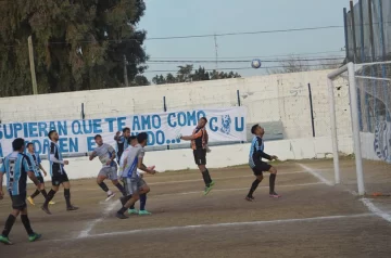 Jueves de semifinales para definir el Oficial