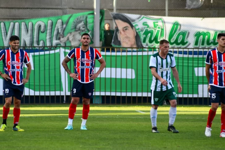 Peñarol tocó fondo en San Luis