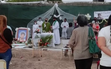 Juntan plata para hacer un templo que acerque a jóvenes al ‘beato de la red’